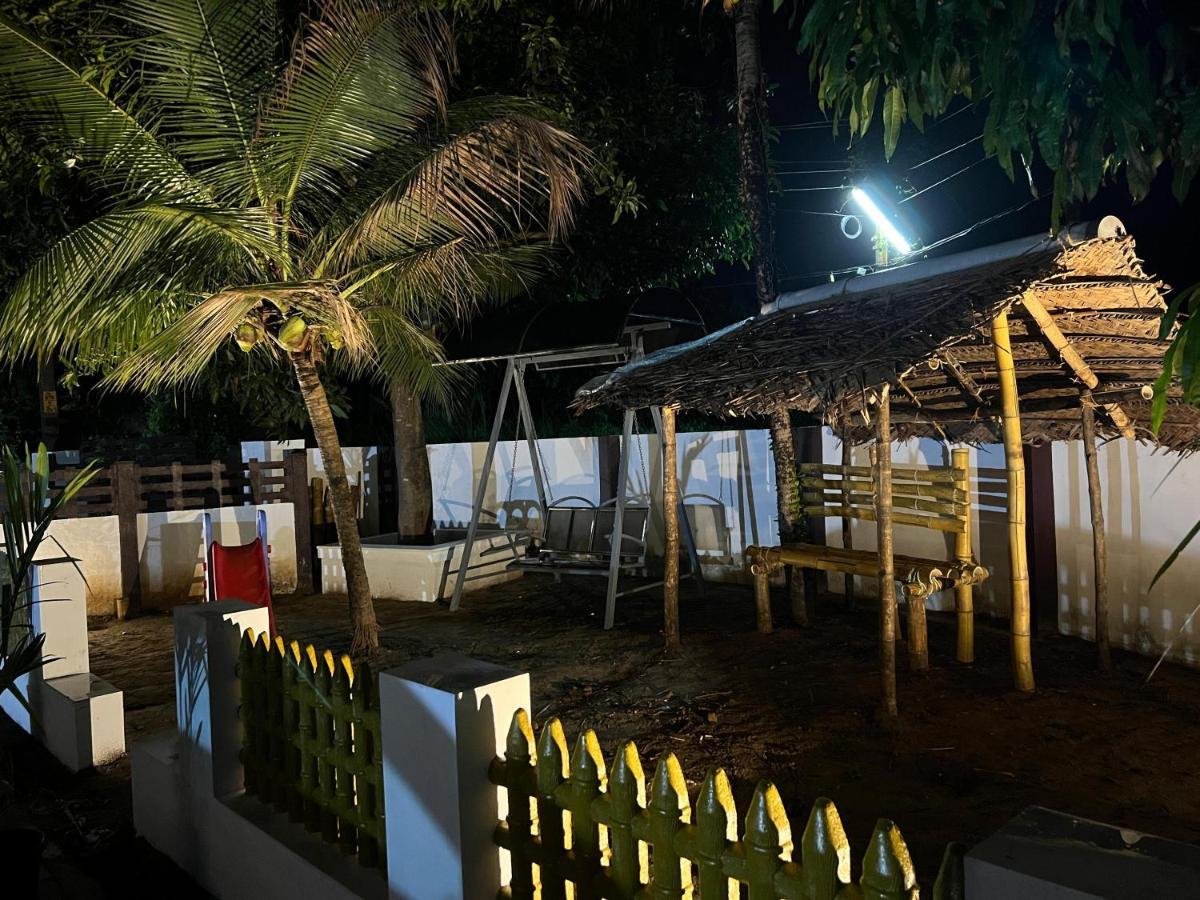 Furnished 2 Bhk Family Apartments Near Triprayar Shree Rama Temple - Beevees Homes Thriprayar Thanniyam 외부 사진